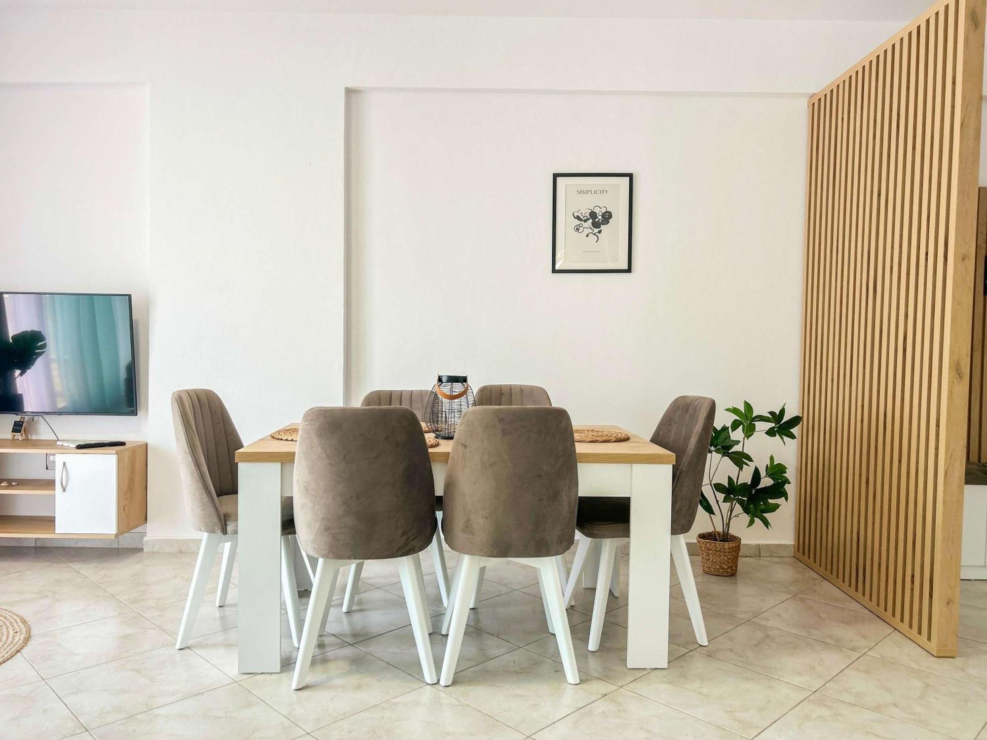Lada 756 Apartment Durrës