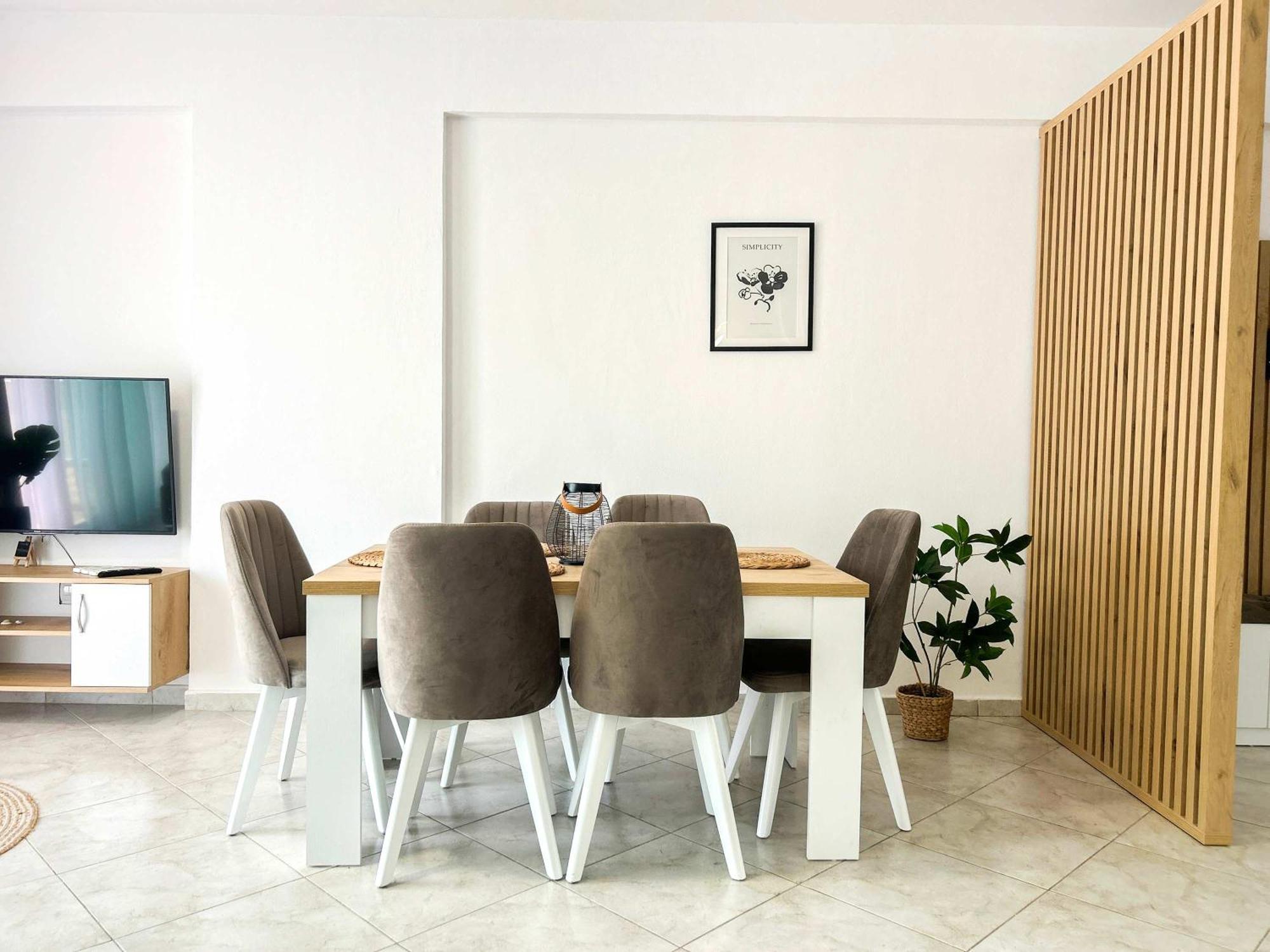 Apartment Lada 756