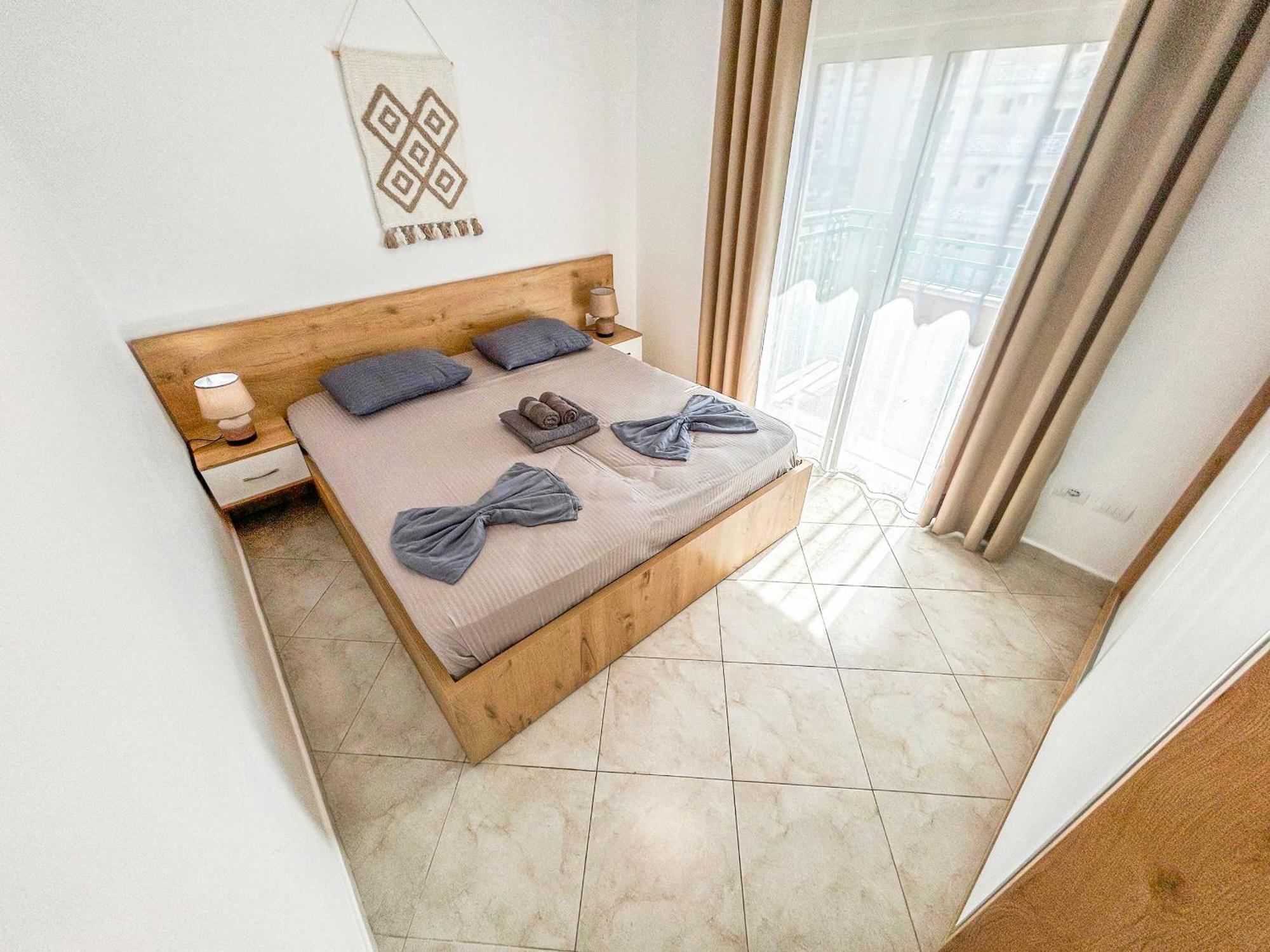 Lada 756 Apartment *